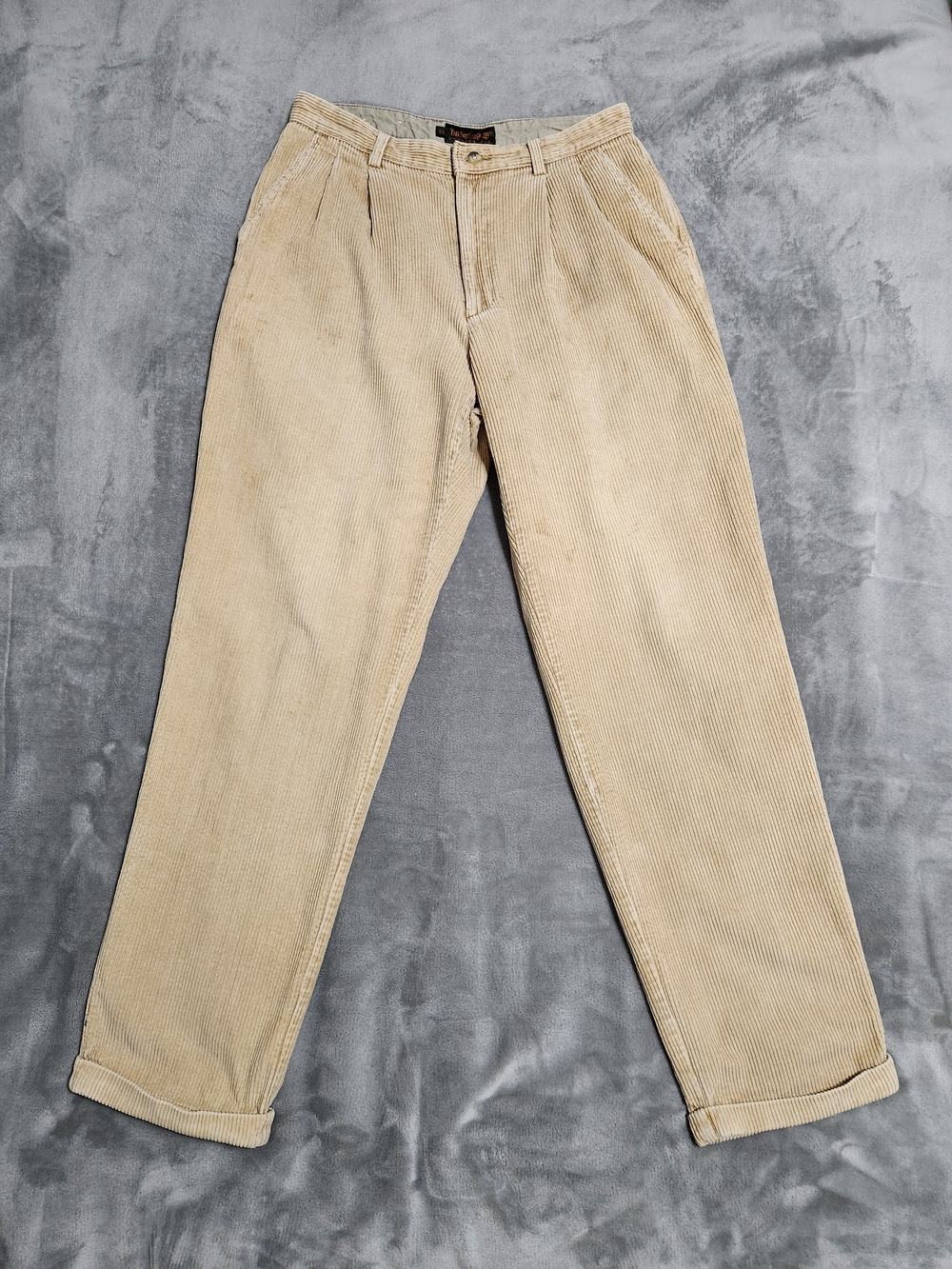 Vintage Timberland Weathergear Tan Pleated Corduroy Pants 33
